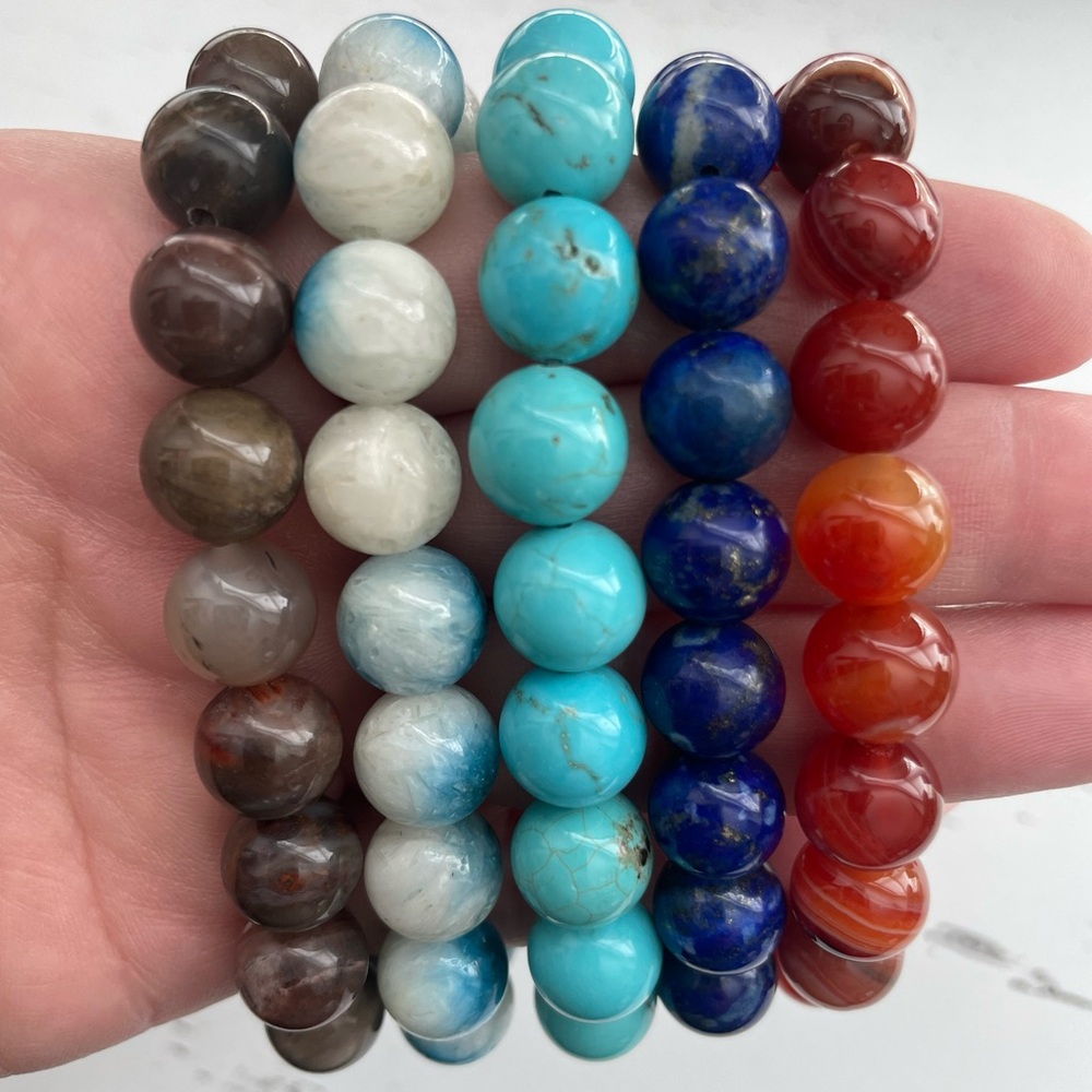 Bombshell Beads Beaded Bracelets - image 1